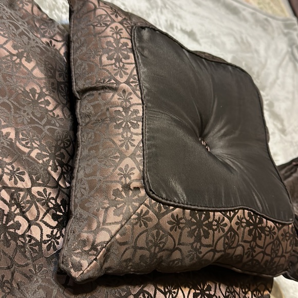 Decorative Bed Pillow + 2 standard Shams Shade of Chocolate Brown - Picture 10 of 10